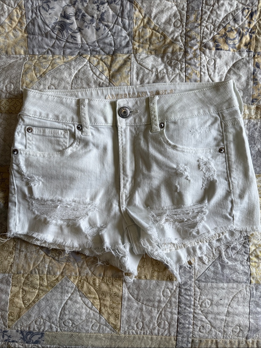 American Eagle Hi-Rise Shortie- White Distressed Jean Shorts Frayed Hem